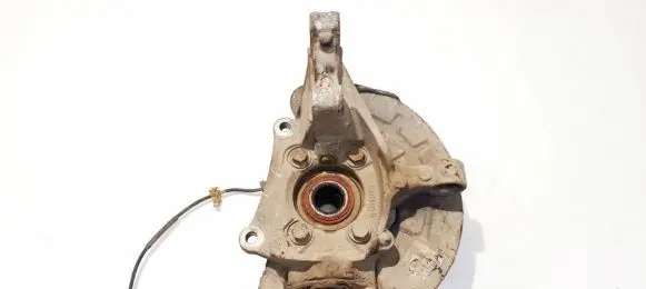 Volvo S60 Front wheel hub 9461944
