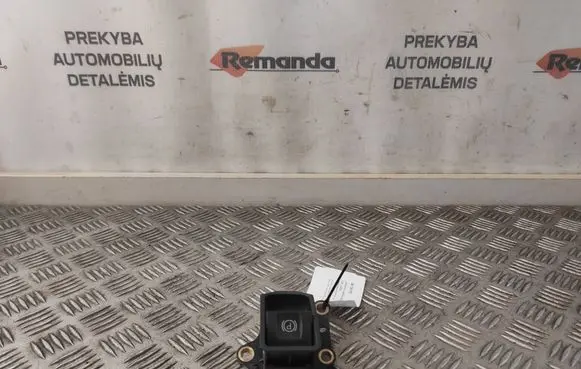 Toyota Avensis T270 Hand parking brake switch 8439005040