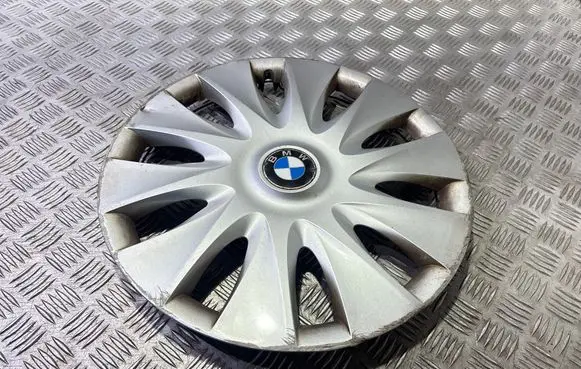 BMW 3 F30 F35 F31 R16 wheel hub/cap/trim 6791806 17812610