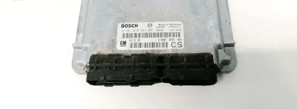 Opel Zafira A Engine control unit/module 0281010021 09133269