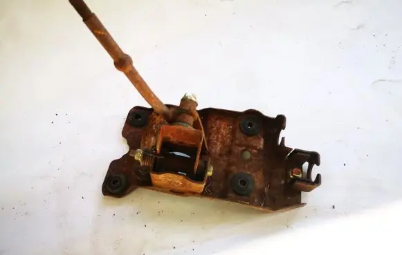 Mitsubishi Colt Gear shifter/selector