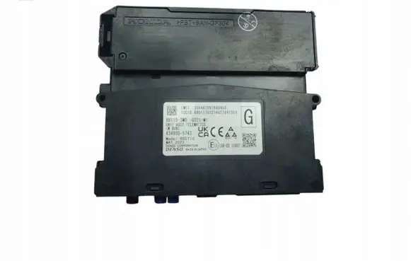Honda HR-V Other devices 8B110-3M0-G021-M1