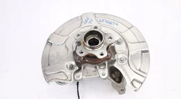 BMW X5 G05 Rear wheel hub spindle/knuckle 6876654
