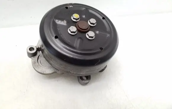 Mercedes-Benz C W204 Water pump A2712020210
