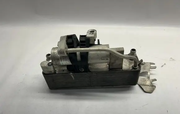 BMW 4 F36 Gran coupe Air conditioning (A/C) air dryer 9338330 64509338330