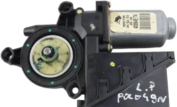 Volkswagen Polo IV 9N3 Front door window regulator motor 6Q2959802A 400645D 400645T4