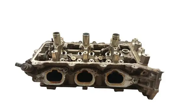 Chrysler Pacifica Engine head 