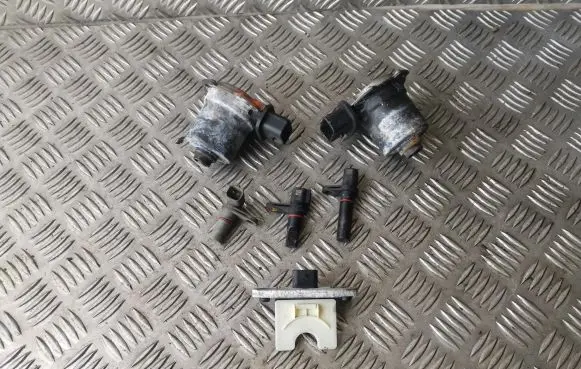 Ford Focus Other gearbox part F1FP7000VB 17223900 17223701