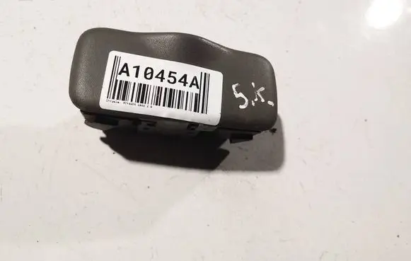 Chrysler Voyager Car ashtray 0476303 63767