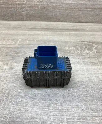 Opel Astra H Glow plug pre-heat relay 55353011