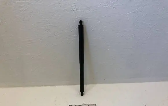 Volvo XC90 Tailgate strut 31420626