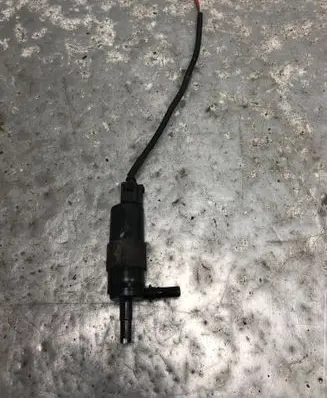 Audi A4 S4 B8 8K Headlight washer pump 8K0955681