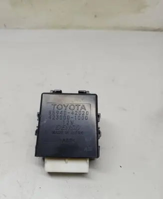 Toyota RAV 4 (XA30) Window wiper relay 8594042020 4230001000