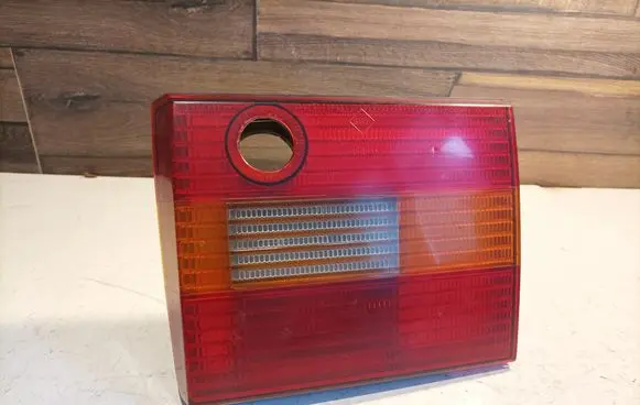 Volkswagen PASSAT B4 Tailgate rear/tail lights 3A9945259 394105