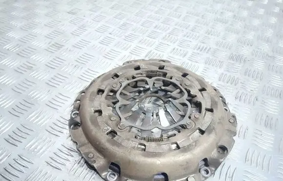 Audi A4 S4 B7 8E 8H Pressure plate 