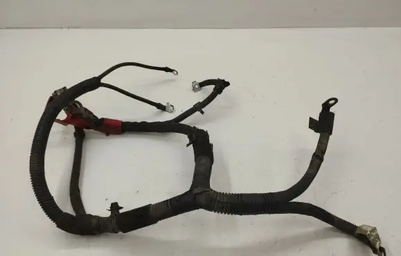 KIA Sorento Positive cable (battery) 372013E010