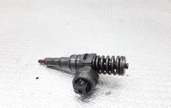 Ford Galaxy Fuel injector 038130073AC