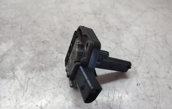 Volkswagen PASSAT B6 Oil level sensor 1J0907660C