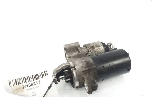Audi A5 8T 8F Starter motor 06D911021B