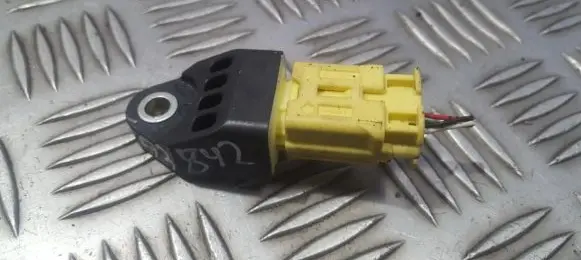 Toyota RAV 4 (XA30) Airbag deployment crash/impact sensor 8983142010 89831-42010