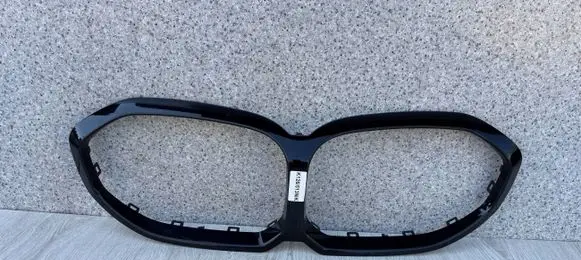 BMW 1 F40 Front grill 707689516