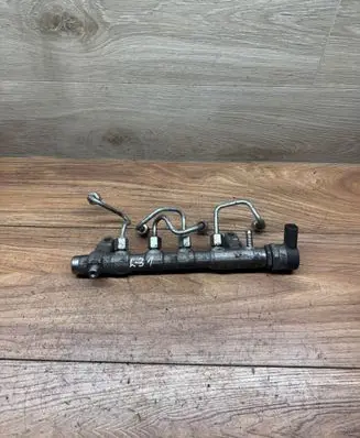 Volkswagen Golf VI Fuel main line pipe R03L125C
