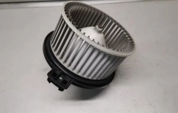 Mazda 2 Heater fan/blower 8940000222
