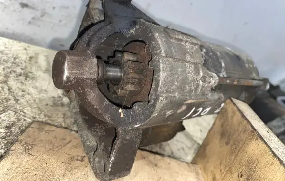 Nissan Interstar Starter motor 8200225336 18G31098RD