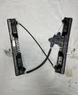 Chrysler Town u0026 Country V Front door electric window regulator 3014867K 3014874H