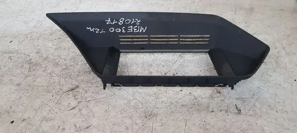 Mercedes-Benz E W212 Radio/GPS head unit trim 2126801436