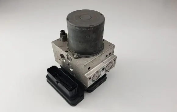 Land Rover Range Rover Sport L494 ABS Pump HPLA14F447AE