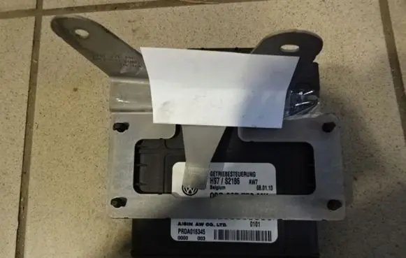 Volkswagen Tiguan Gearbox control unit/module 09G927750MK