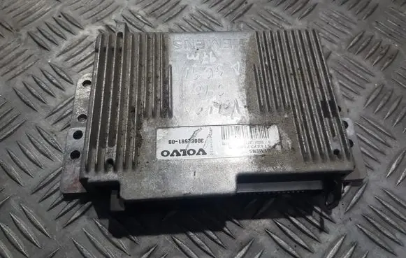 Volvo S40, V40 Engine control unit/module S113727102C 373375326