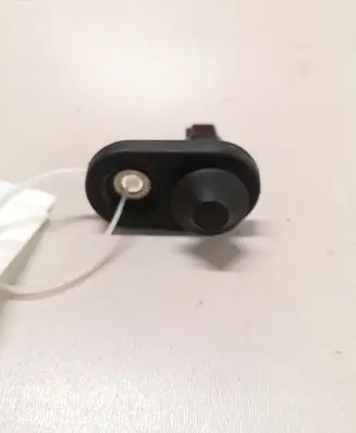 Toyota Avensis T250 Rear door sensor 