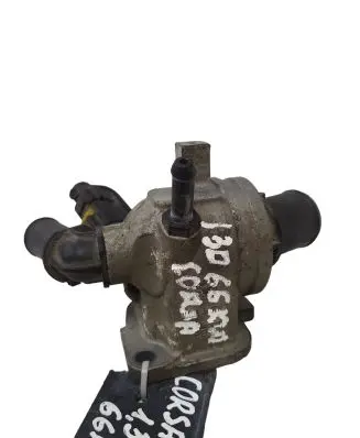 Thermostat/thermostat housing