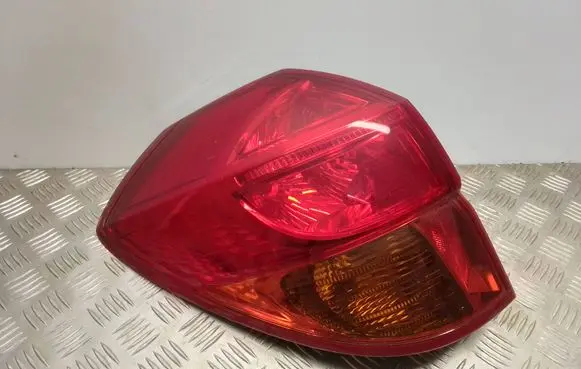 Subaru Outback Rear/tail lights 22020792