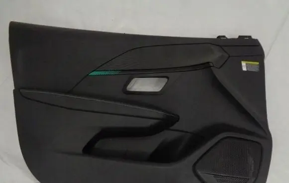 Peugeot 208 II Front door card panel trim 