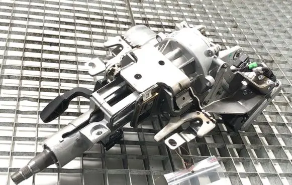 Jeep Compass Power steering pump 00522131800