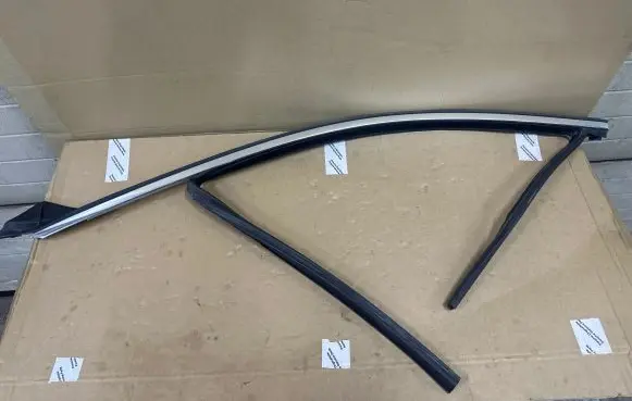 BMW 5 G30 G31 Other front door trim element 7336963