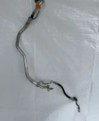 Ford Focus Air conditioning (A/C) pipe/hose F1F119A834DA