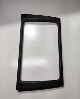 Radio/GPS head unit trim