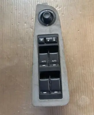 Chrysler 300 - 300C Electric window control switch 04602781AA 3057B