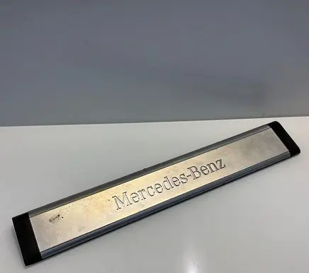 Mercedes-Benz ML W164 Front sill trim cover A1646804935 1646804935