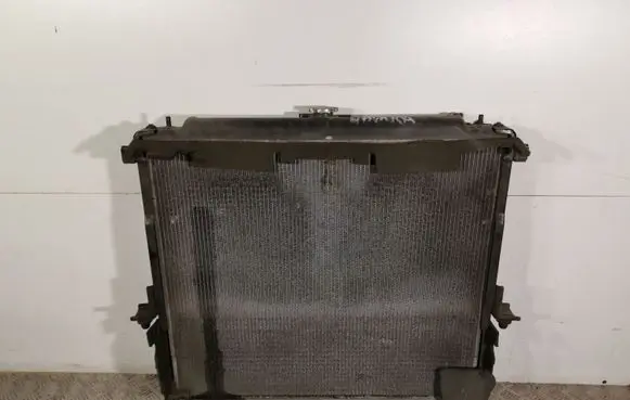 Nissan Navara D40 Coolant radiator
