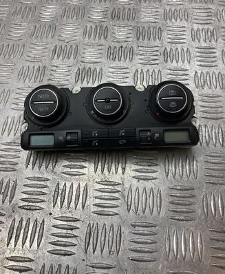 Volkswagen PASSAT B6 Climate control unit