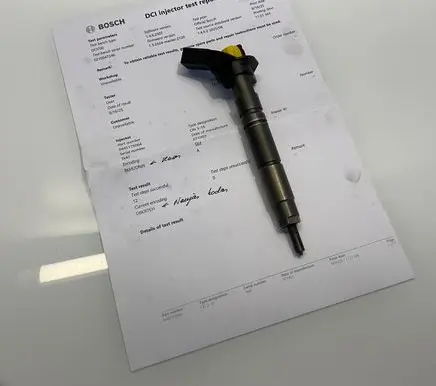 Mercedes-Benz E W211 Fuel injector A6420701387 0445115027 6420701387