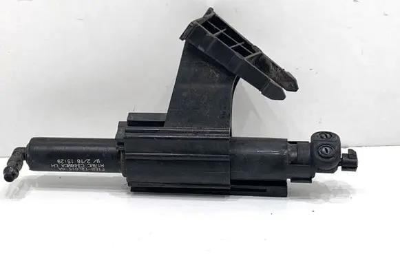 Ford Focus Headlight washer spray nozzle F1EB13L015AA