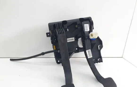 Fiat Ducato Pedal assembly 25863700 013849220809