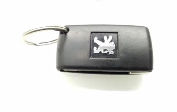 Peugeot 3008 I Ignition key/card 