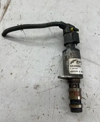 Fiat 500 Camshaft vanos timing valve 55209166 080313 5347558